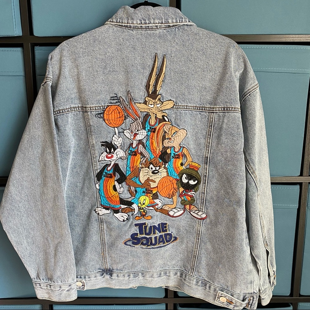 Space Jam Tune Squad Light Wash Denim Jacket Size M